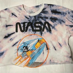 Hollister Cut off T-shirt size small.